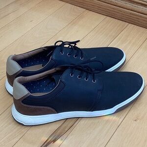 Hawker Rye Thorelle Textured Sneaker Black Brown Stitch Fix. Men’s size 13